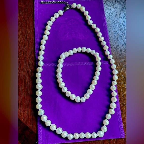 NWOT SET! KAORI CULTURED PEARL 18” NECKLACE W/2” Extender & STRETCHABLE BRACELET - Picture 2 of 6